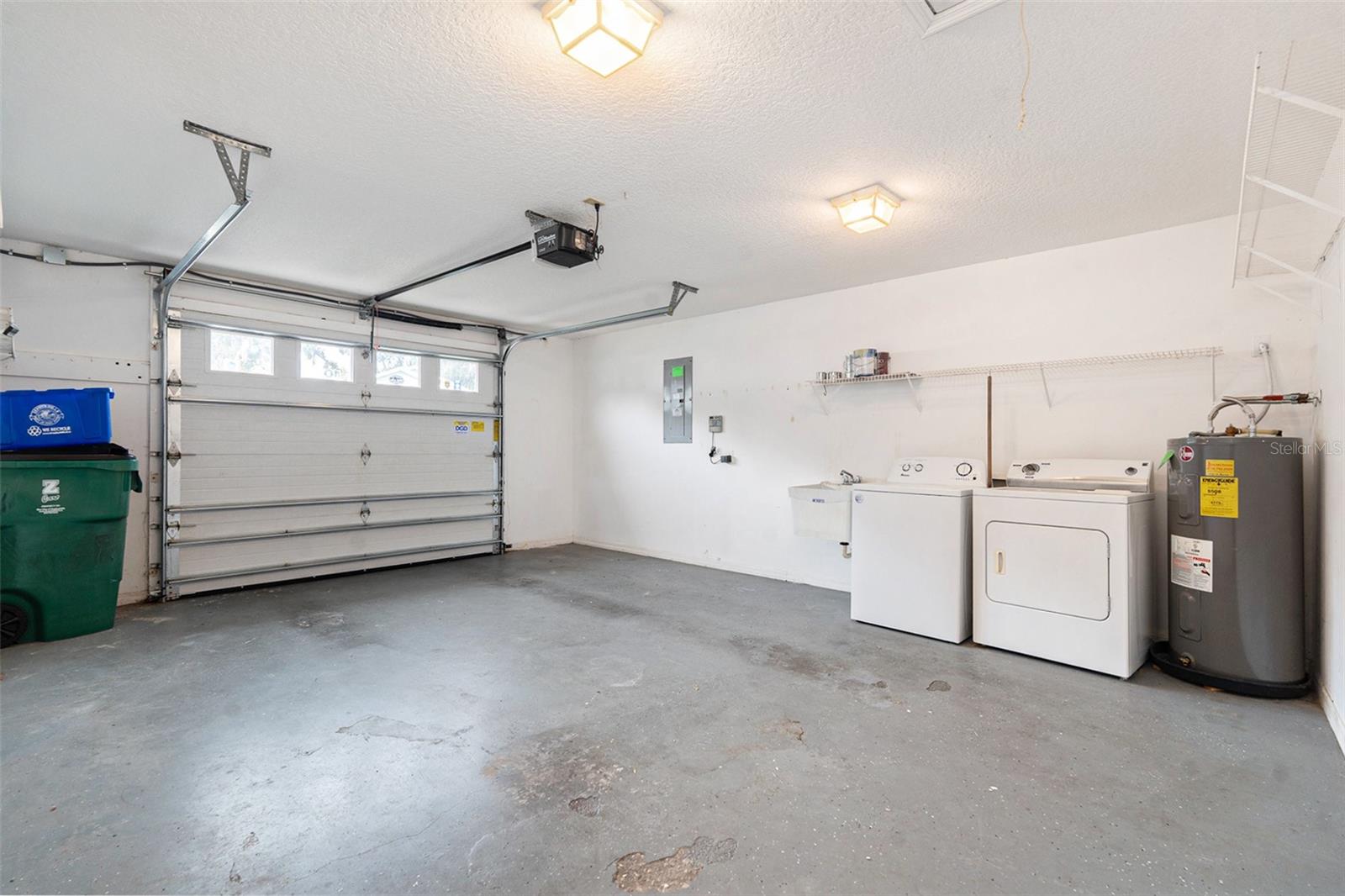 Image 22 of 25 For 37355 Derbyshire Drive