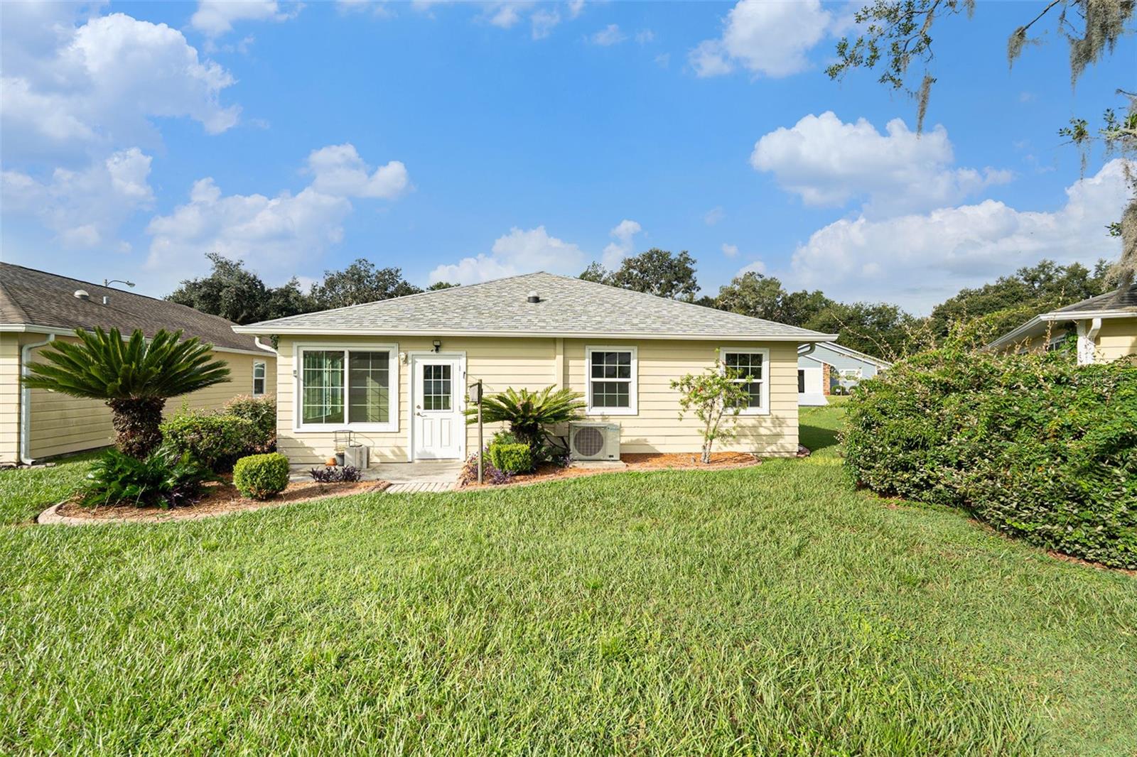Image 24 of 25 For 37355 Derbyshire Drive