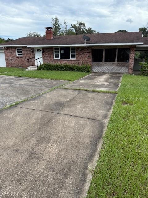 Image 2 of 23 For 1921 Glenwood Road
