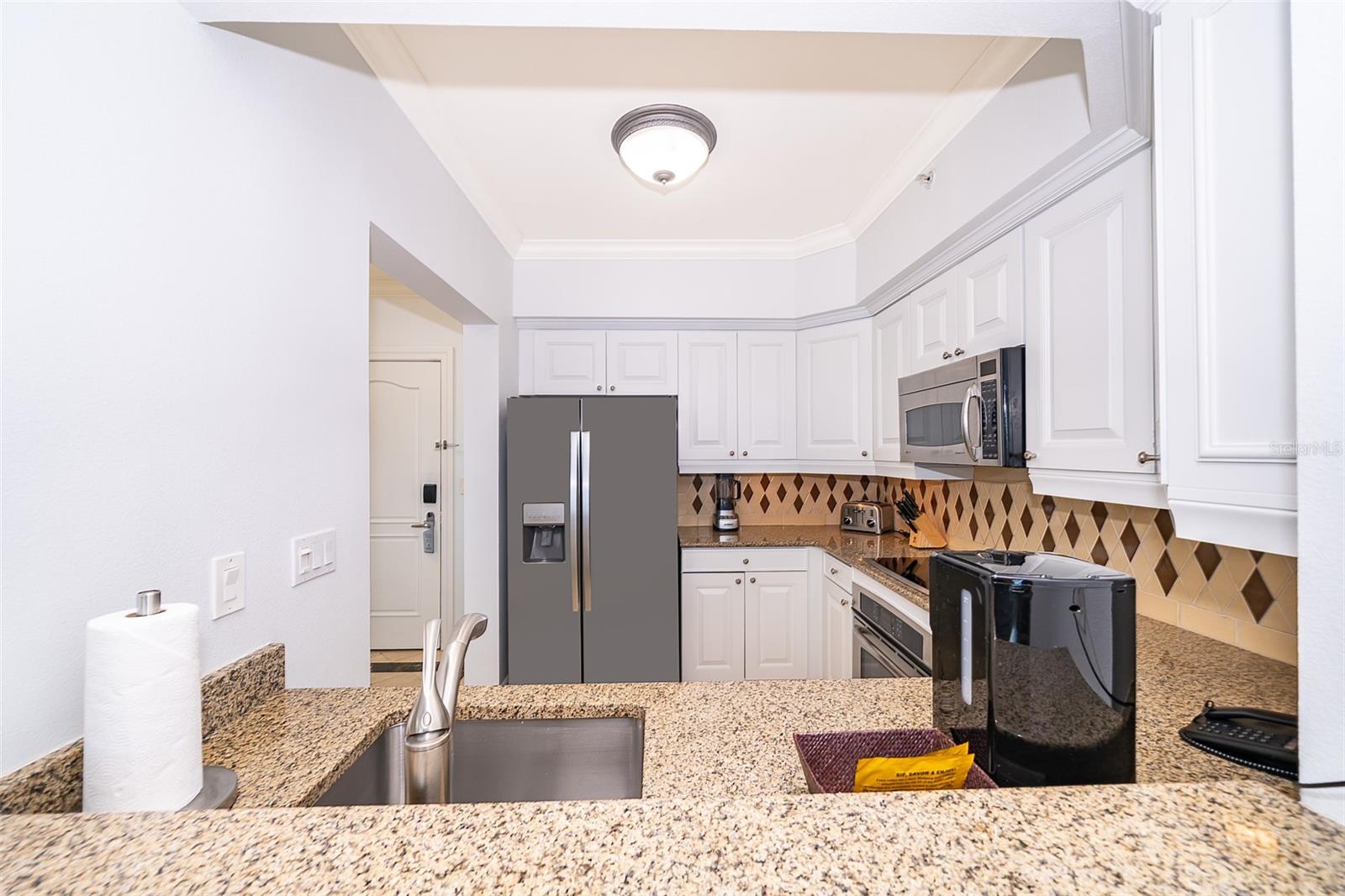 Image 7 of 40 For 7593 Gathering Drive 307