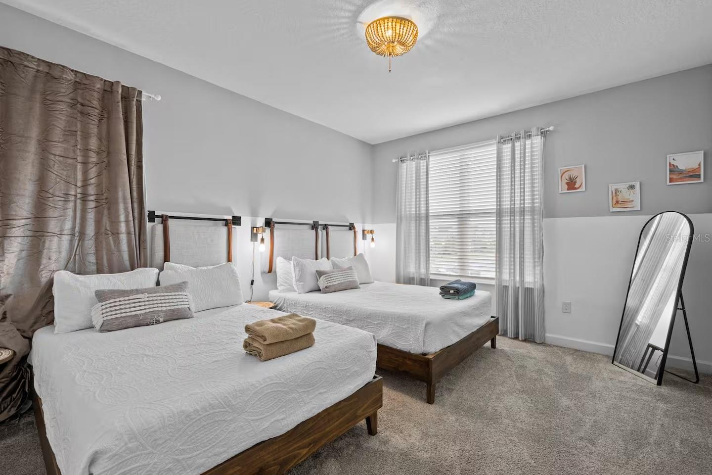 Image 32 of 47 For 622 Whistling Straits Boulevard