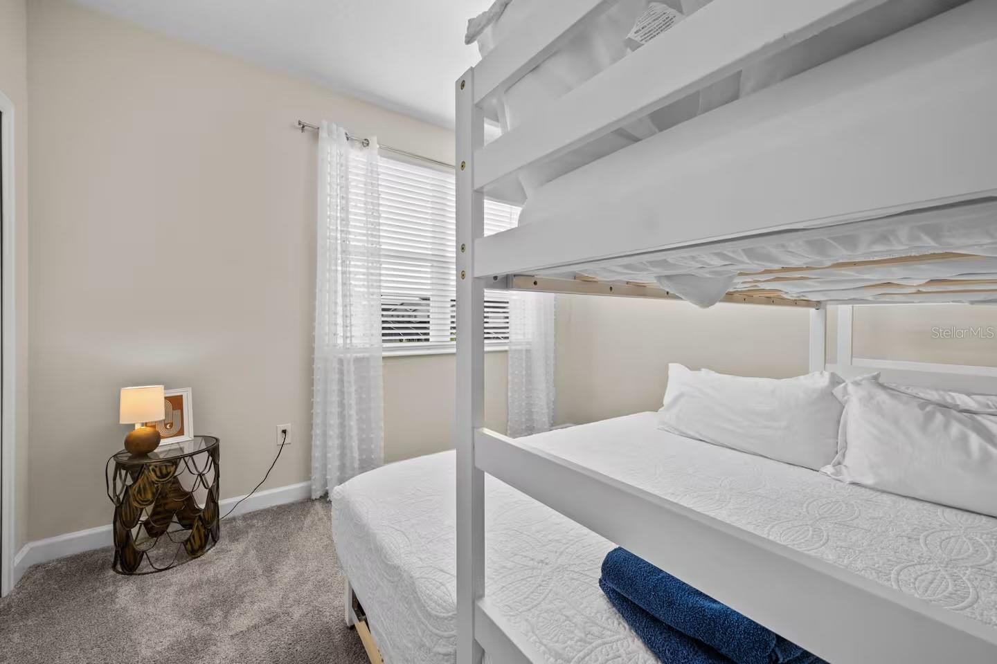 Image 37 of 47 For 622 Whistling Straits Boulevard