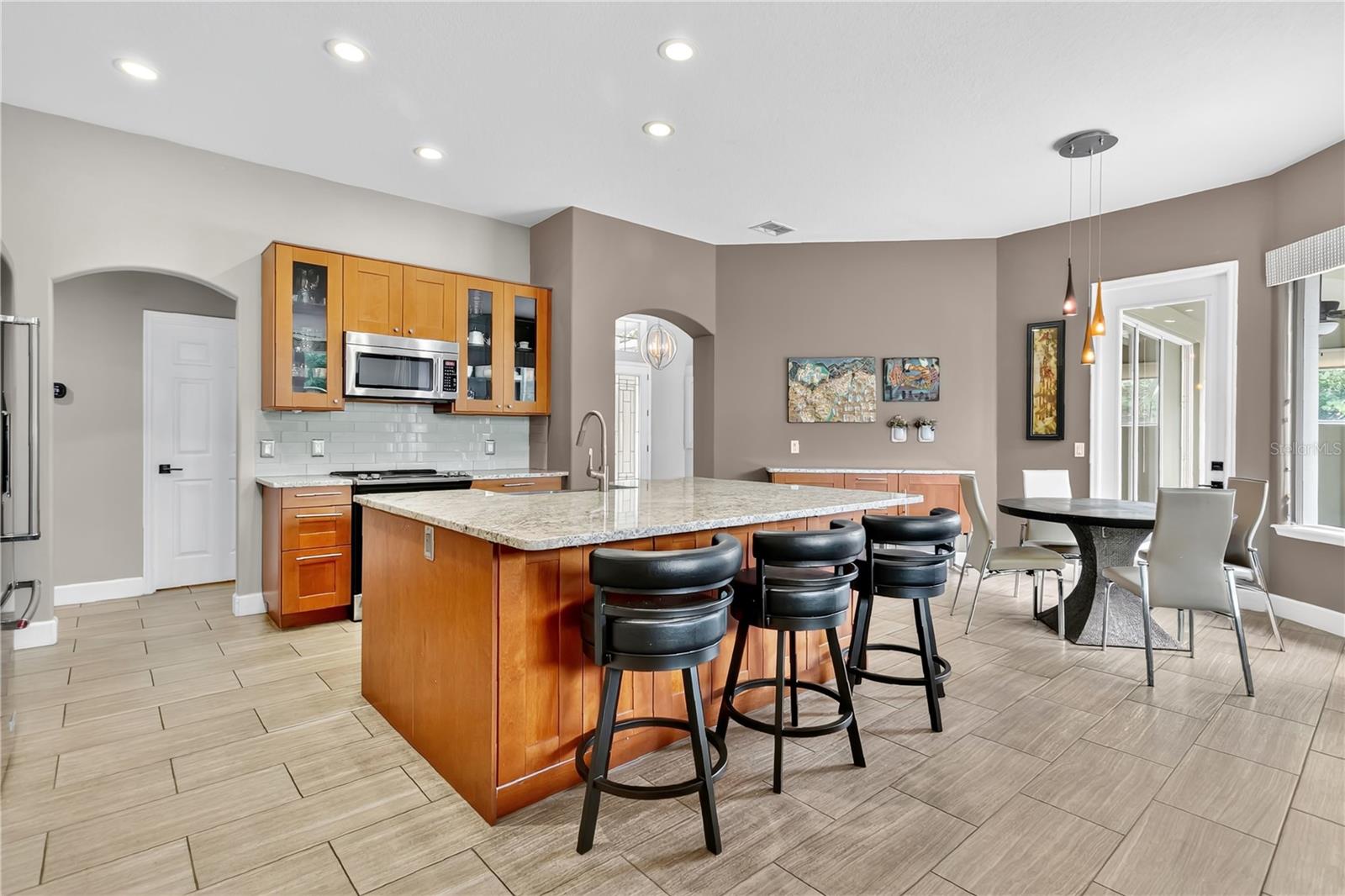 Image 13 of 38 For 3101 Shadow Pond Terrace