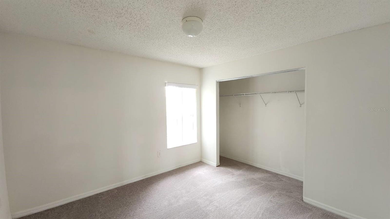 Image 18 of 26 For 412 Janice Kay Place