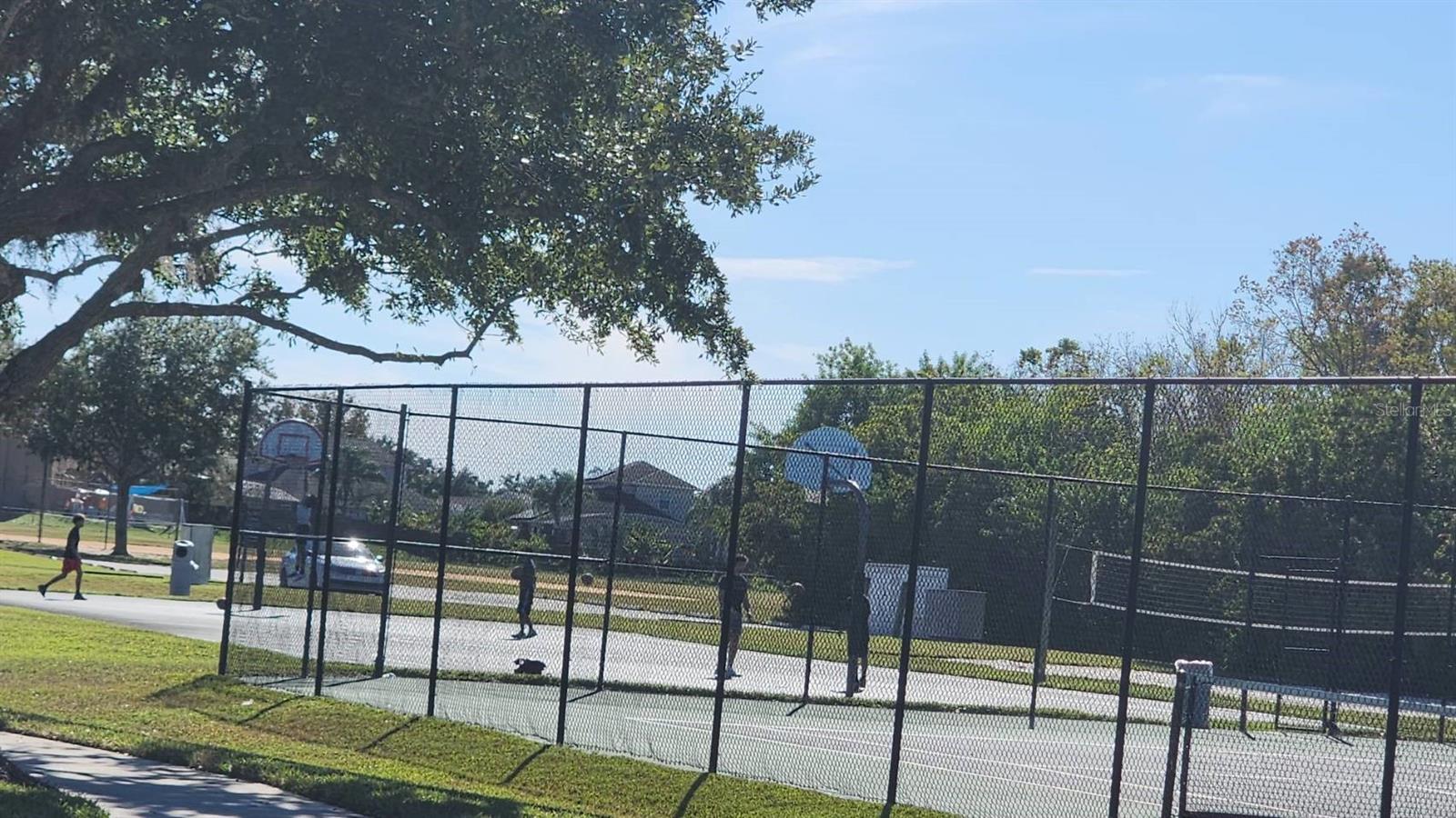 Image 21 of 26 For 412 Janice Kay Place