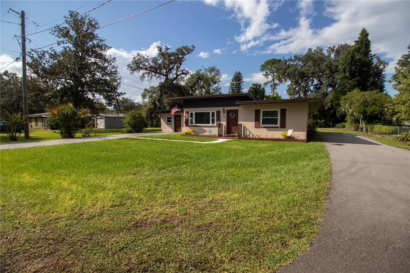 Image 12 of 73 For 108 Orange Drive