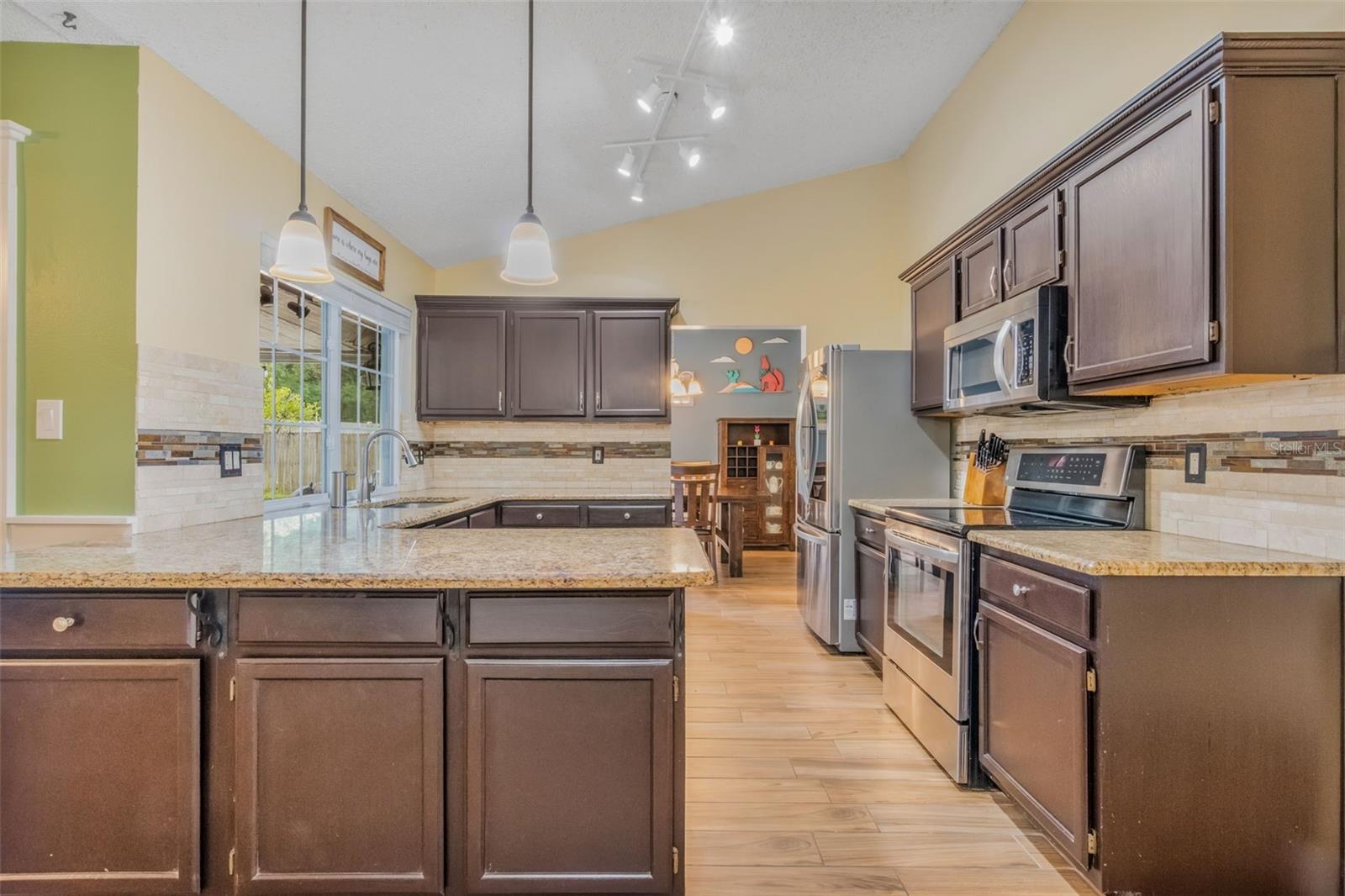 Image 11 of 36 For 8666 Black Mesa Drive