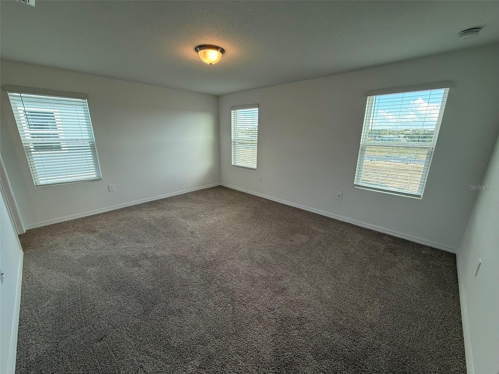 Image 14 of 18 For 16451 Happy Eagle Drive