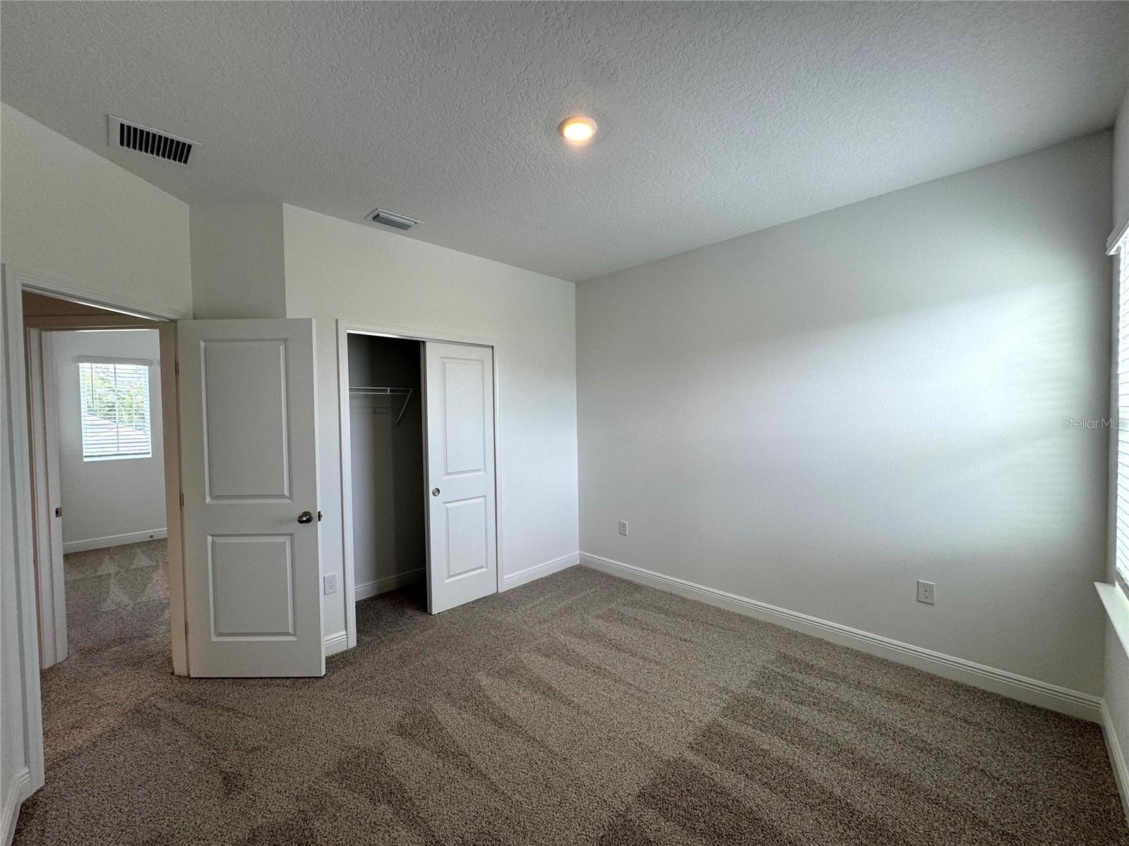 Listing photo id 16 for 2253 Juniper Berry Drive