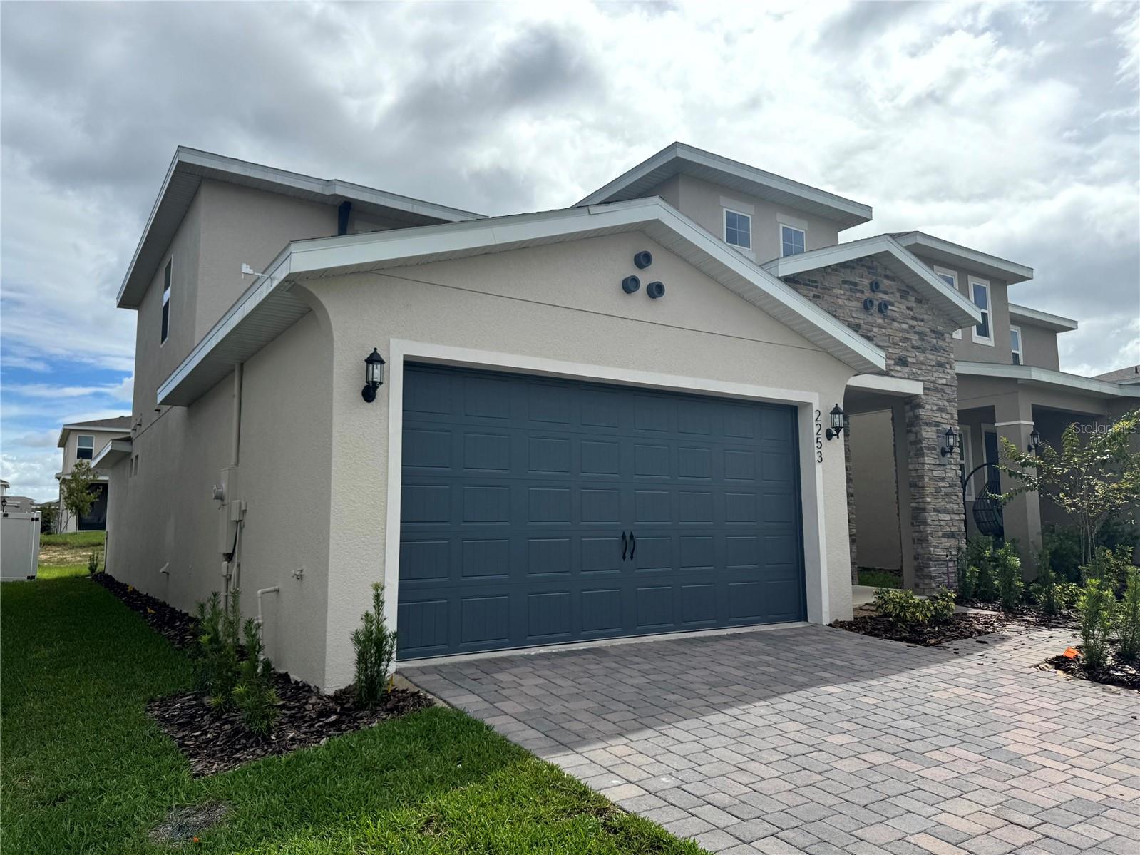 Listing photo id 0 for 2253 Juniper Berry Drive