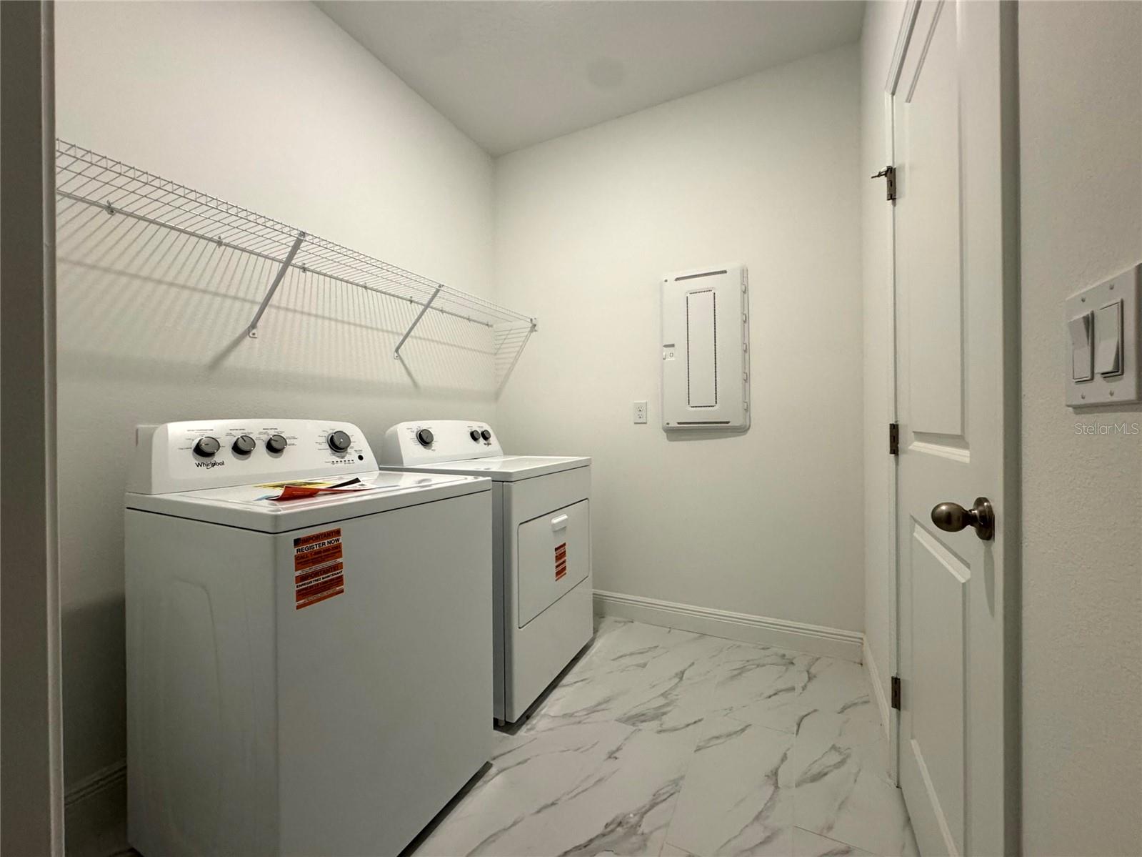 Listing photo id 19 for 2253 Juniper Berry Drive