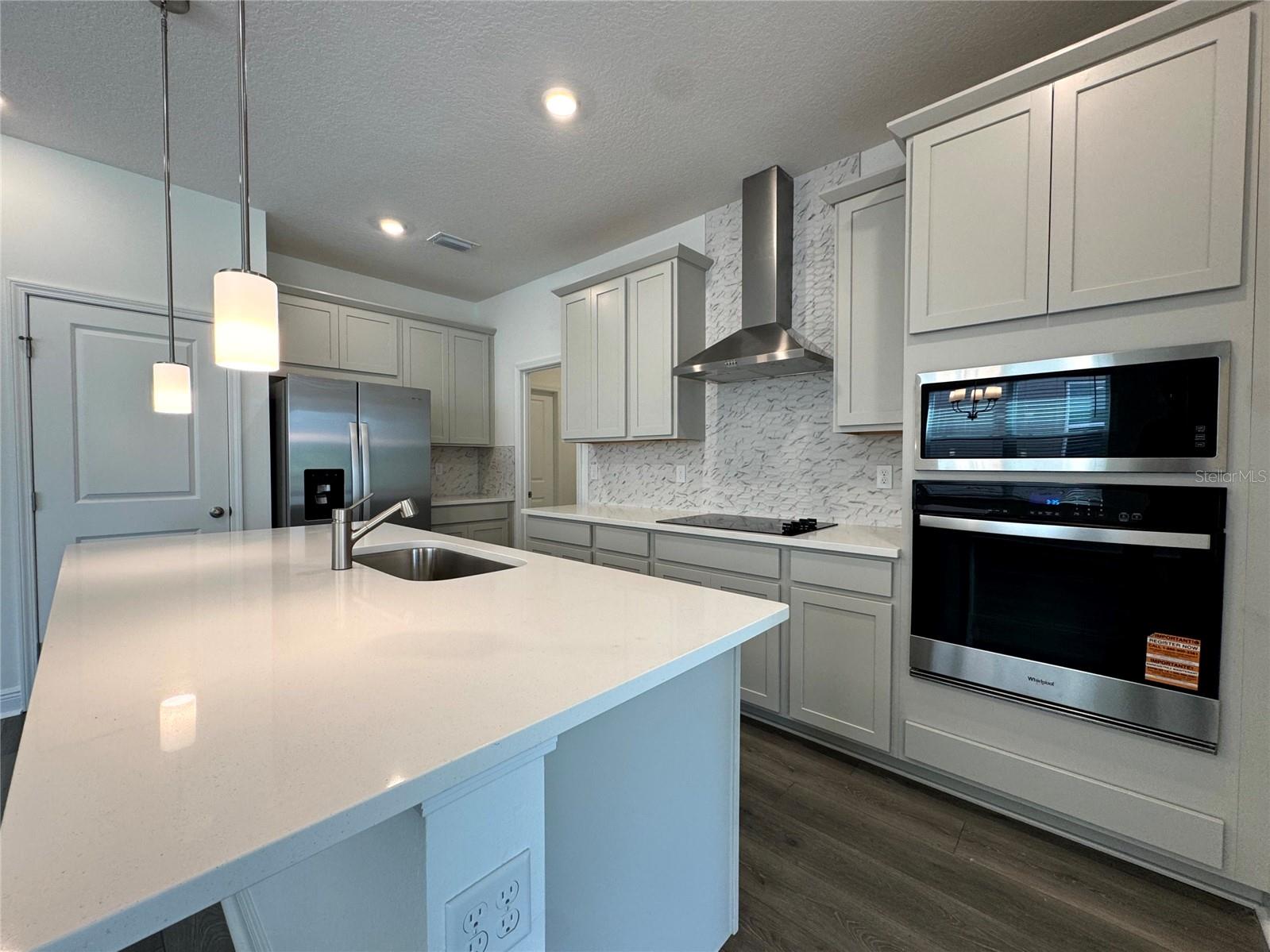 Listing photo id 7 for 2253 Juniper Berry Drive