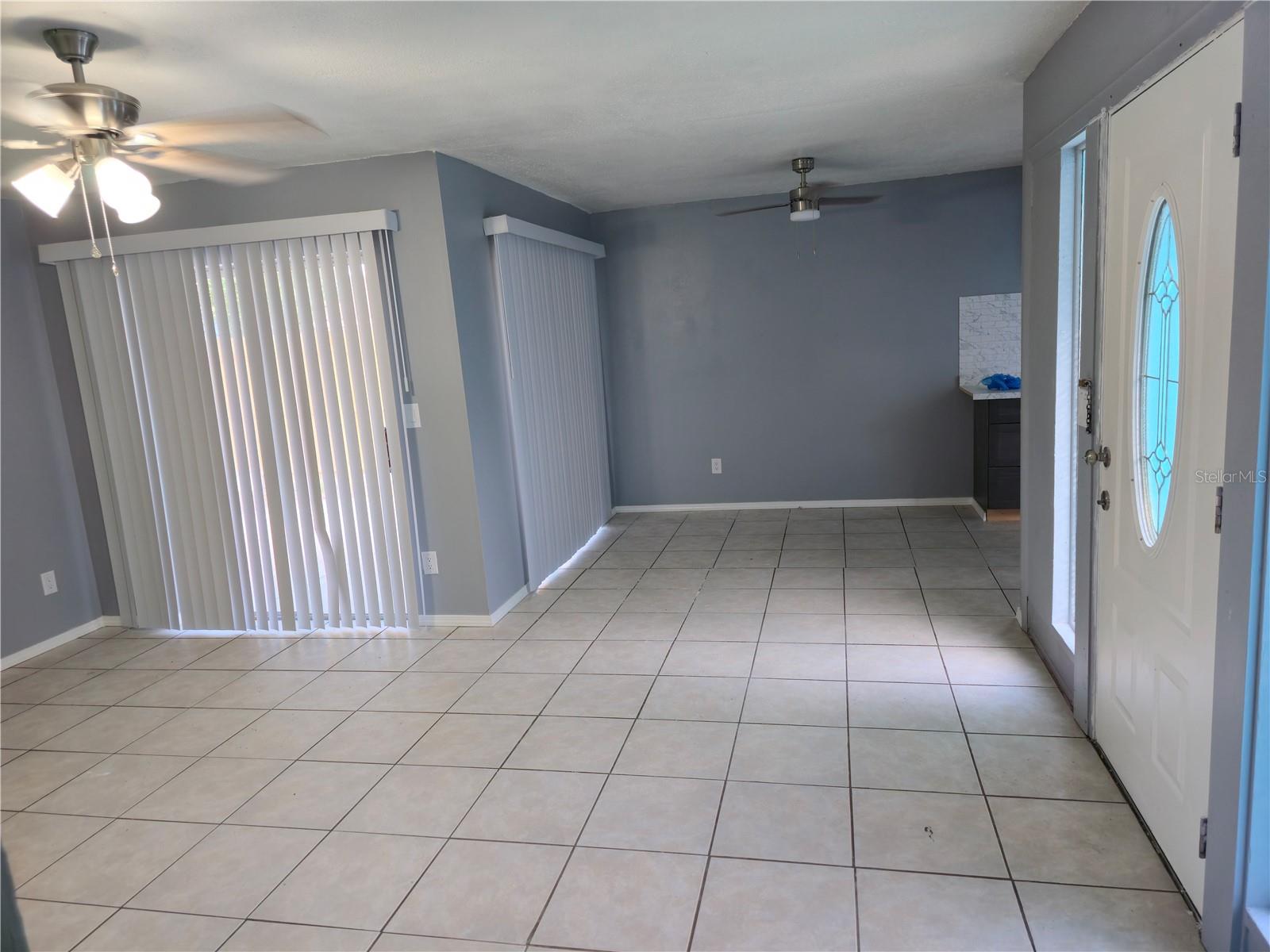 Image 4 of 10 For 500 Evergreen Avenue