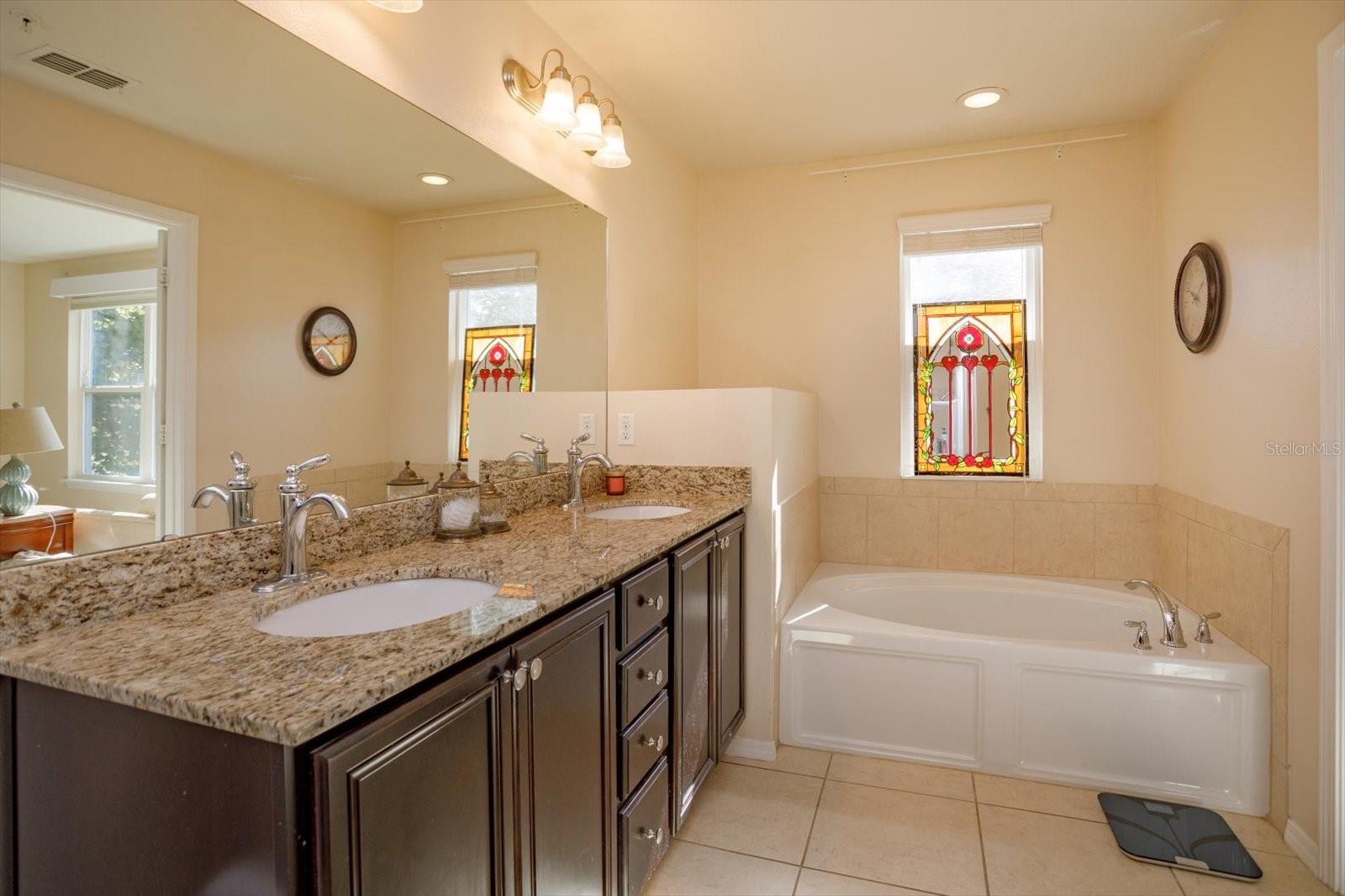 Image 13 of 29 For 226 Silverglen Lane