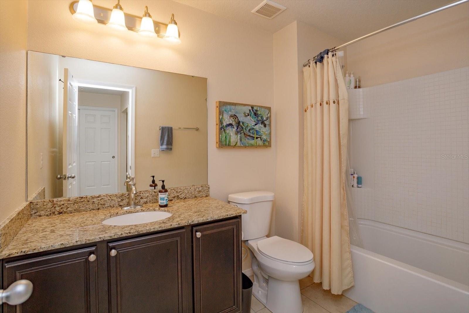 Image 18 of 29 For 226 Silverglen Lane