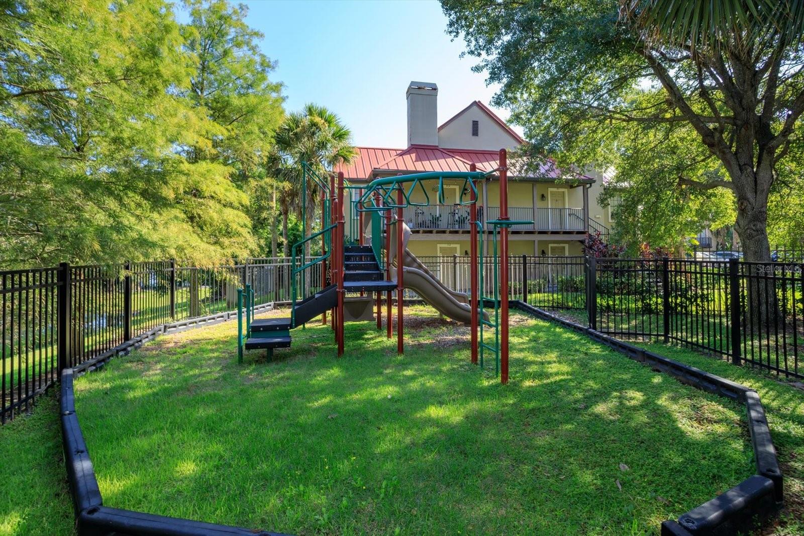 Image 26 of 29 For 226 Silverglen Lane