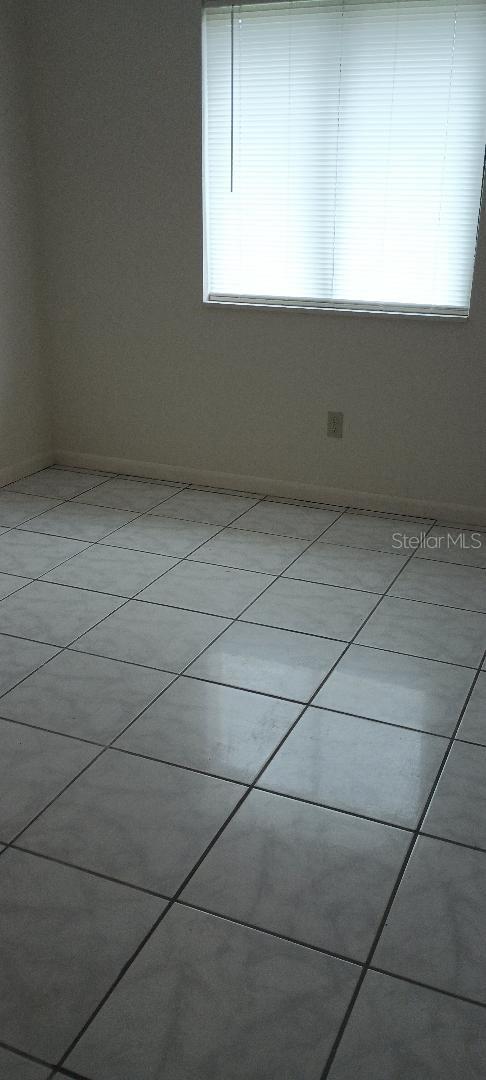 Image 4 of 11 For 1050 Fiske Boulevard 202