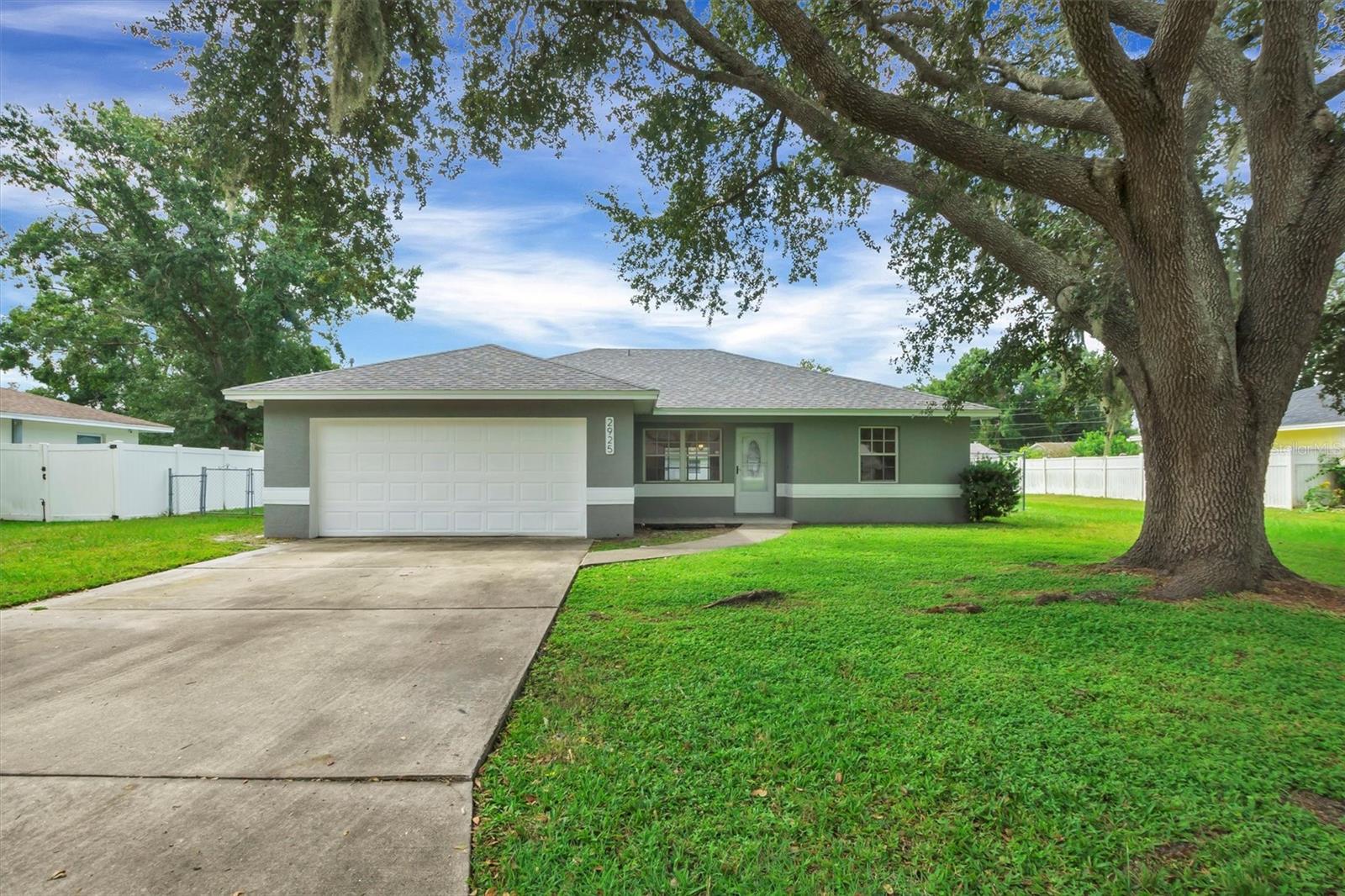 Details for 2925 Delrose Drive N, LAKELAND, FL 33805