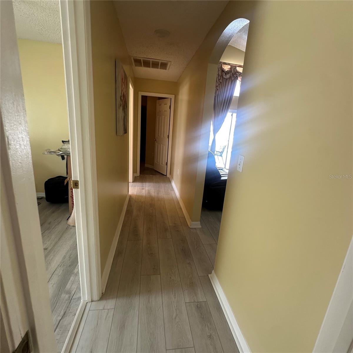 Image 12 of 25 For 439 Majesty Drive