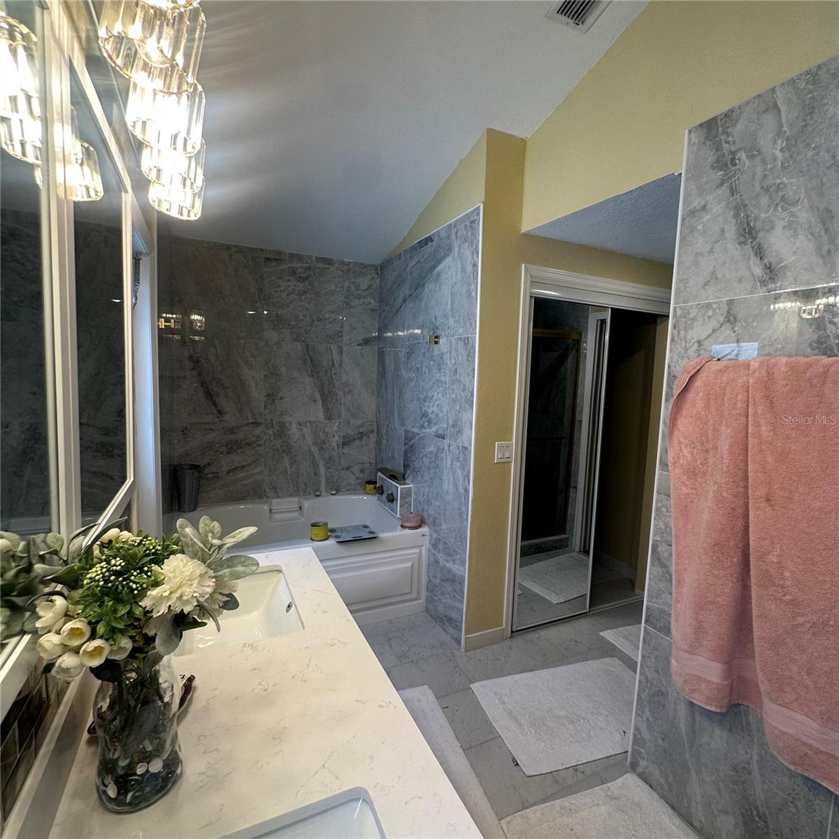 Image 22 of 25 For 439 Majesty Drive