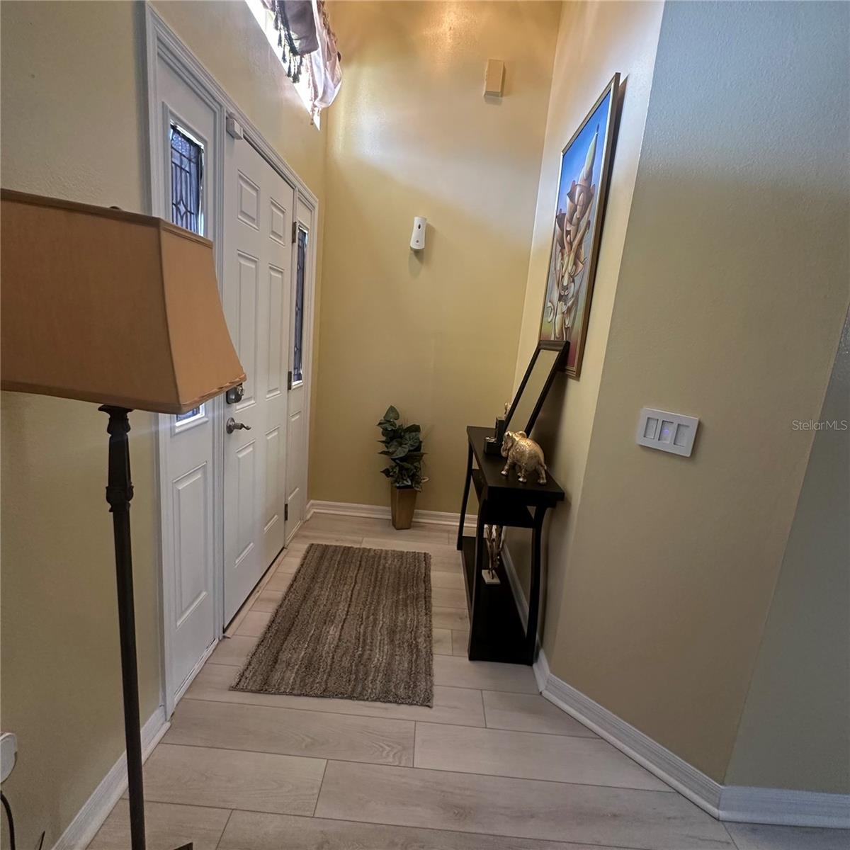 Image 6 of 25 For 439 Majesty Drive