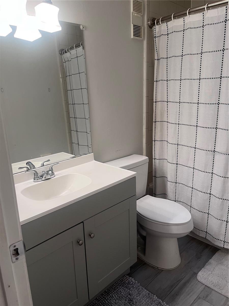 Image 14 of 32 For 4436 Ring Neck Road C