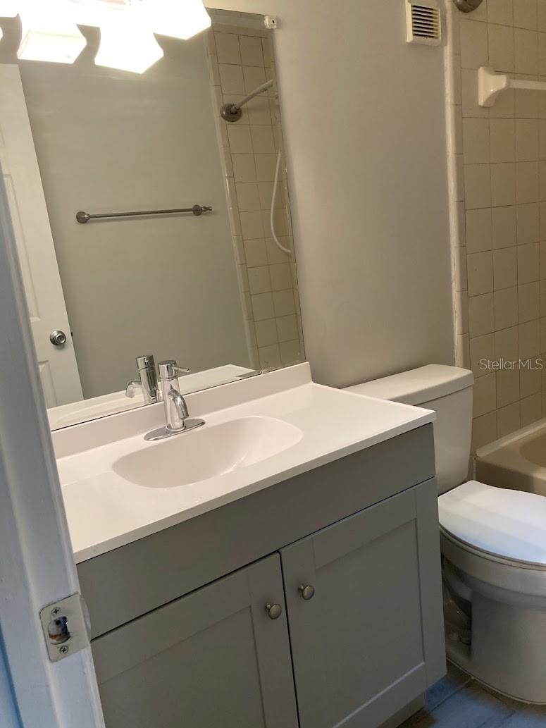 Image 15 of 32 For 4436 Ring Neck Road C