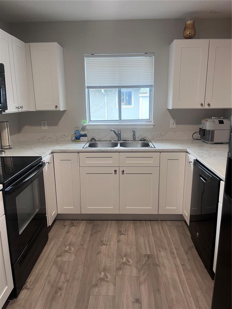 Image 18 of 32 For 4436 Ring Neck Road C