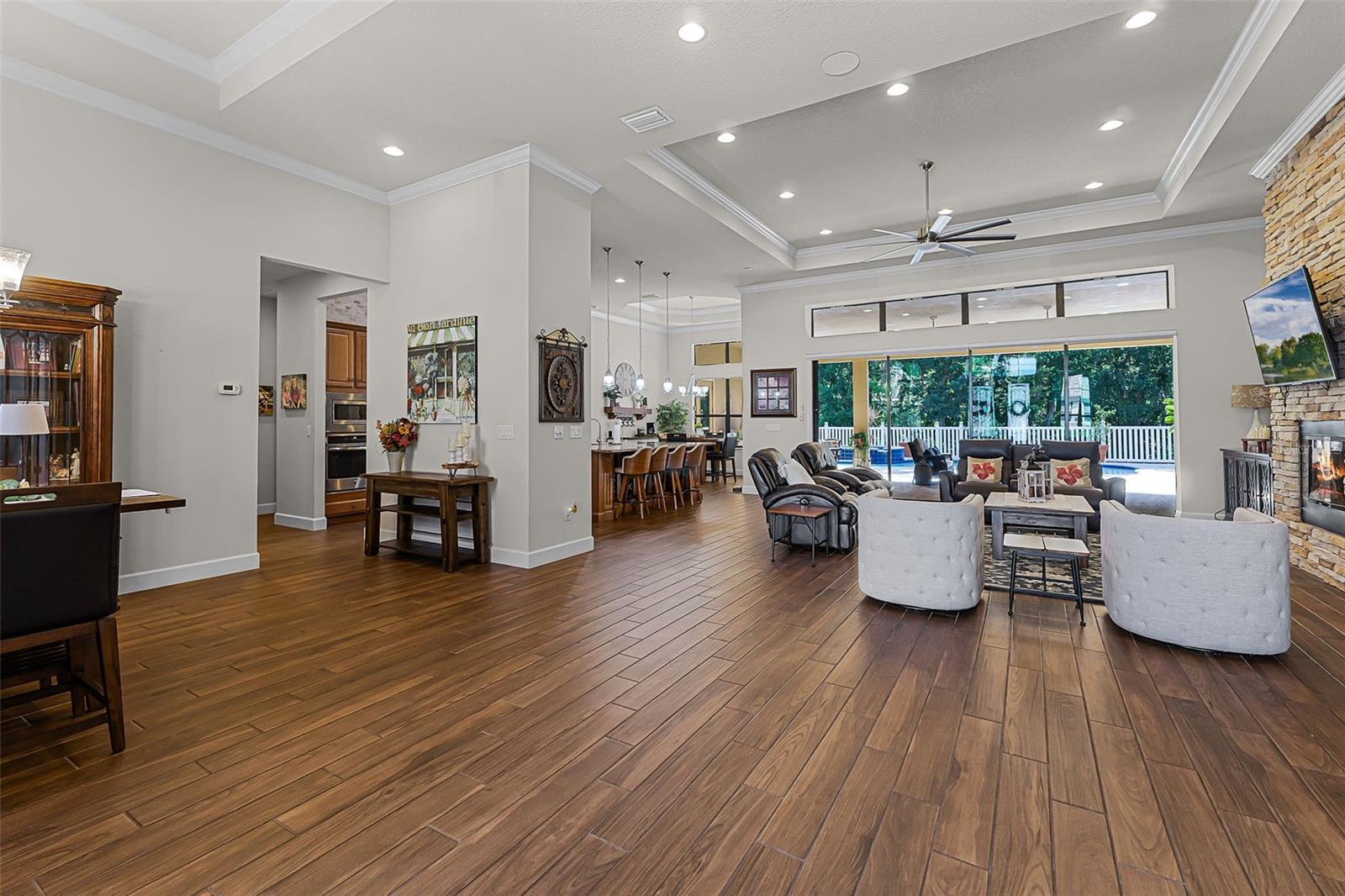 Image 4 of 51 For 6103 Oxbow Bend Lane