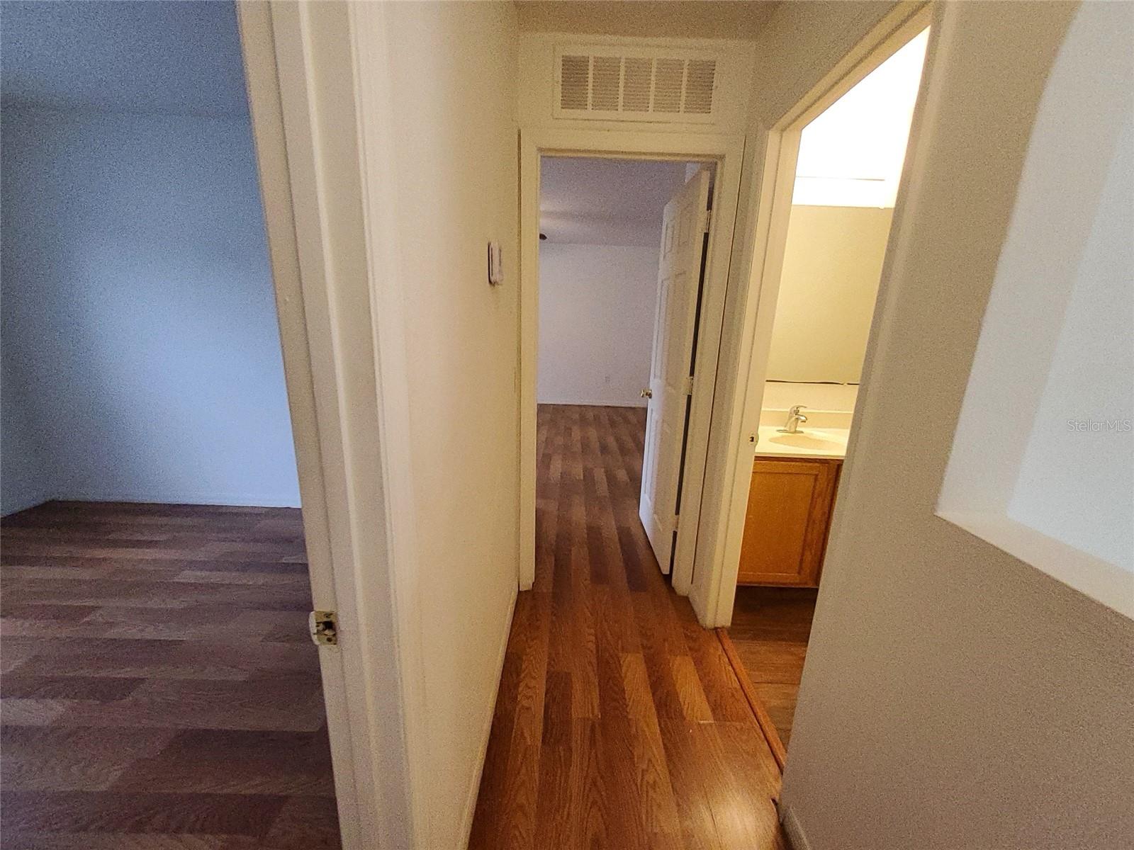 Image 8 of 20 For 103 Richmar Avenue