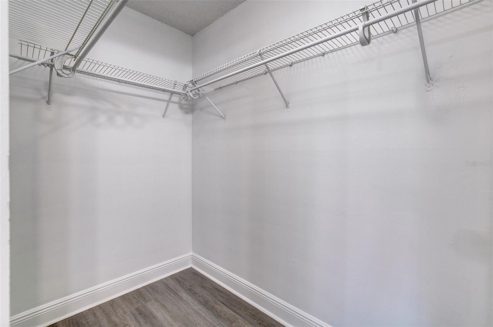 Image 2 of 23 For 2597 Grassy Point Drive 207