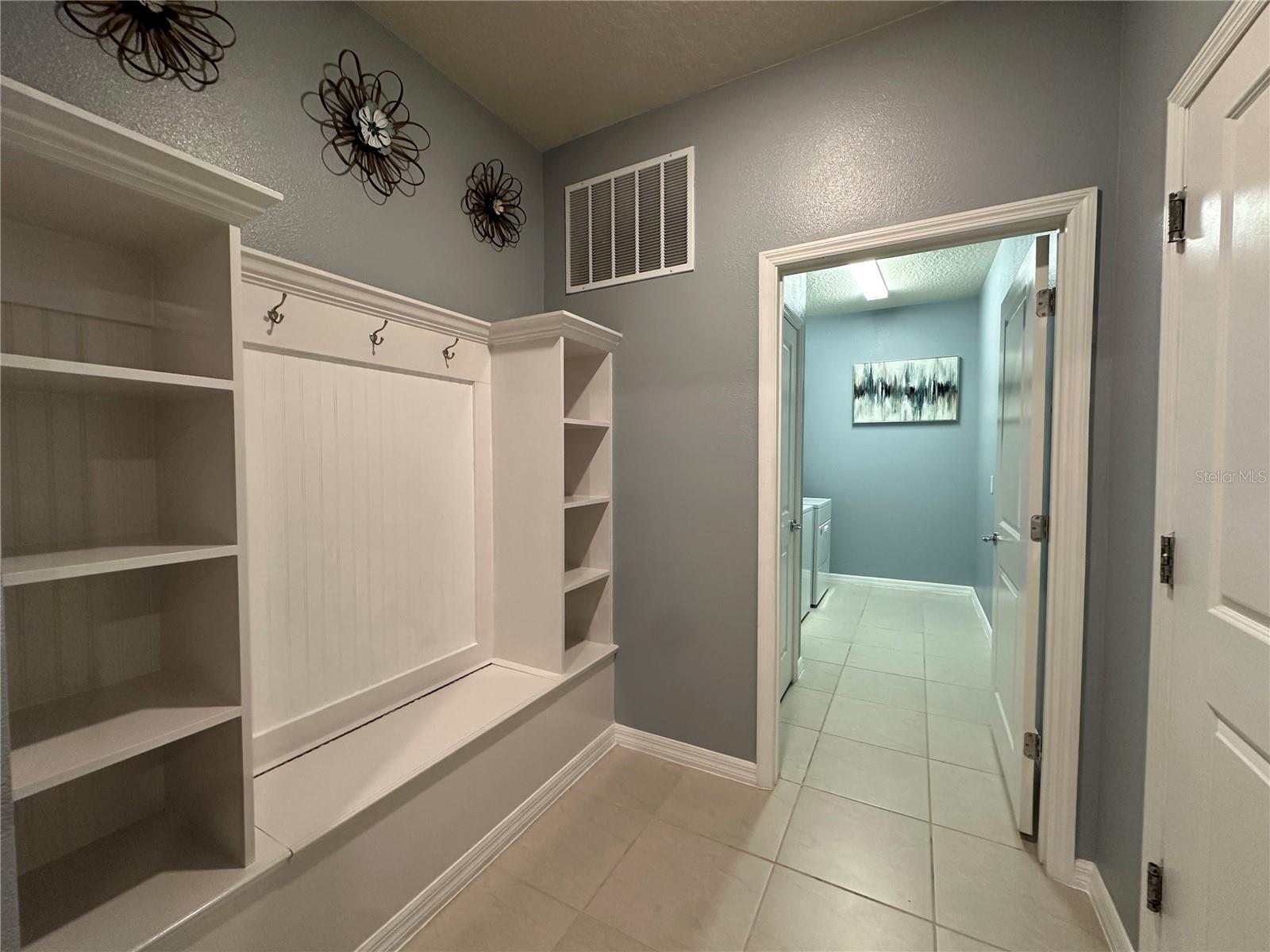 Image 13 of 50 For 2280 Lelani Circle