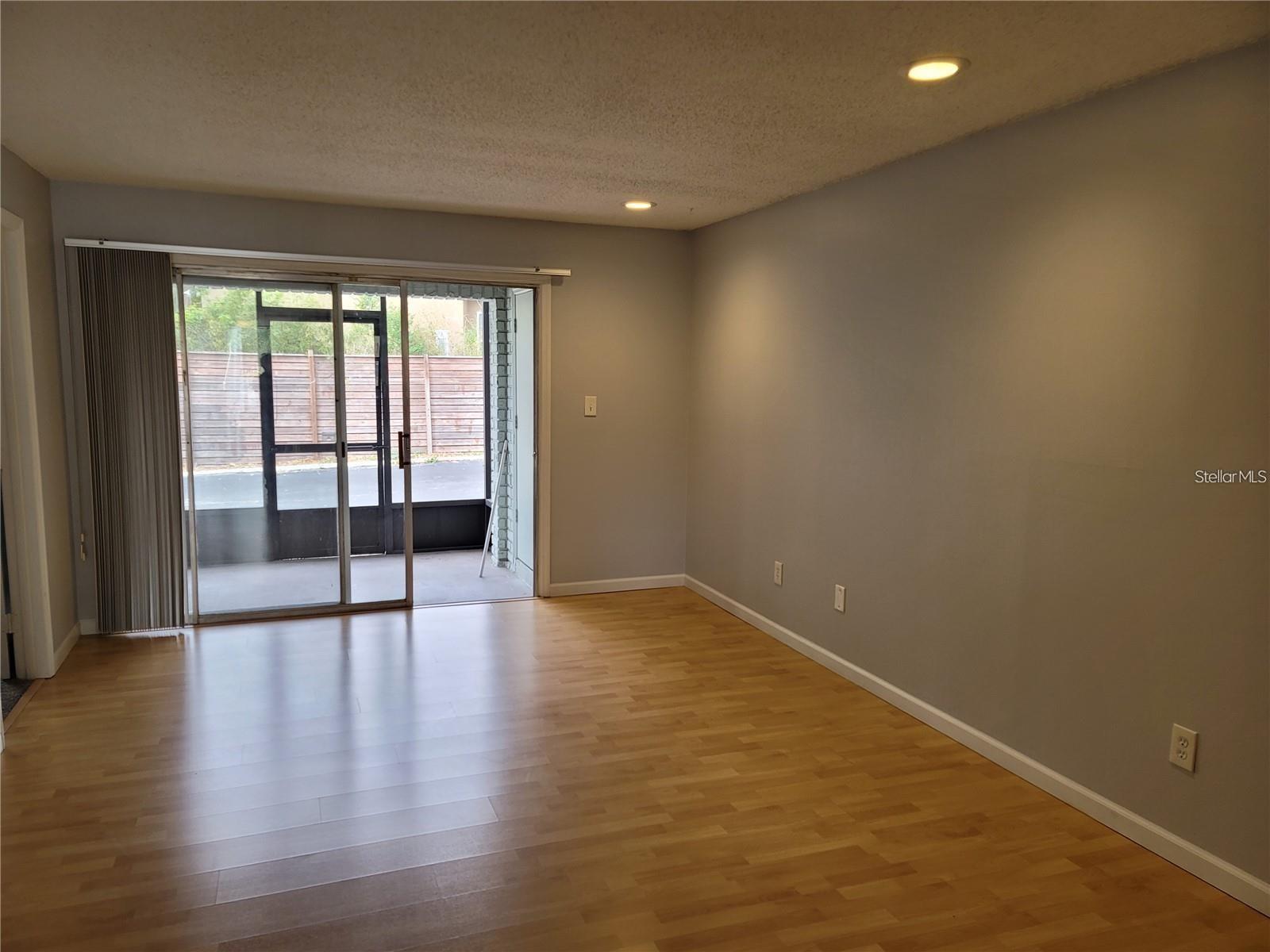Image 10 of 22 For 2822 Plaza Terrace Drive 2822