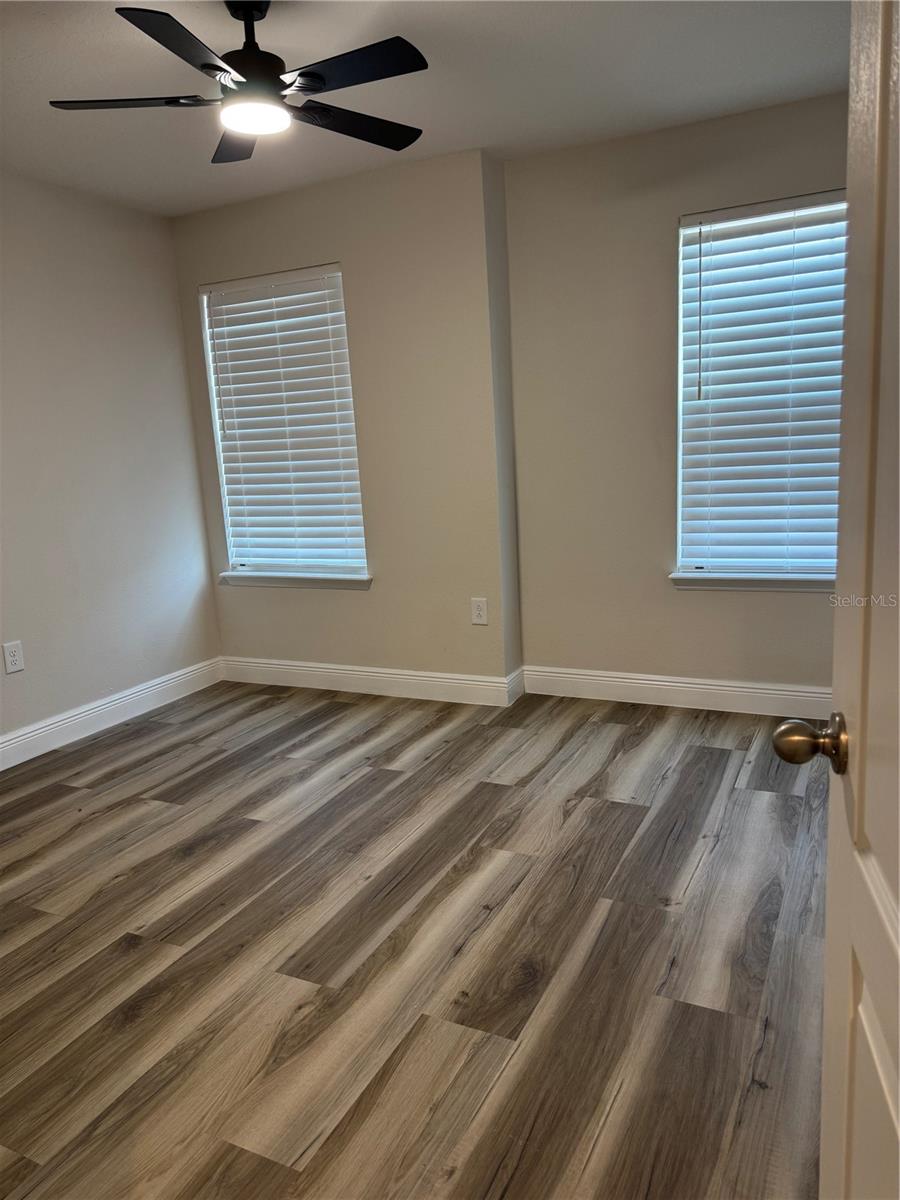 Image 13 of 41 For 640 Spanish Pine Road