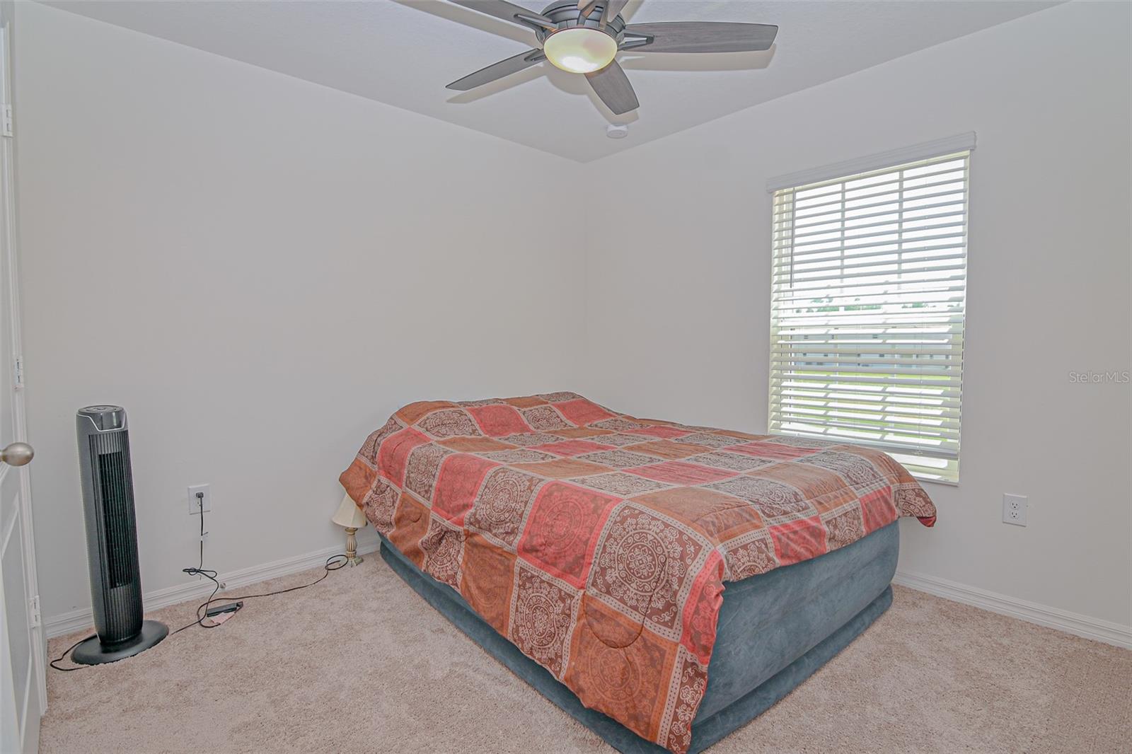 Image 19 of 22 For 695 Bay Leaf Drive