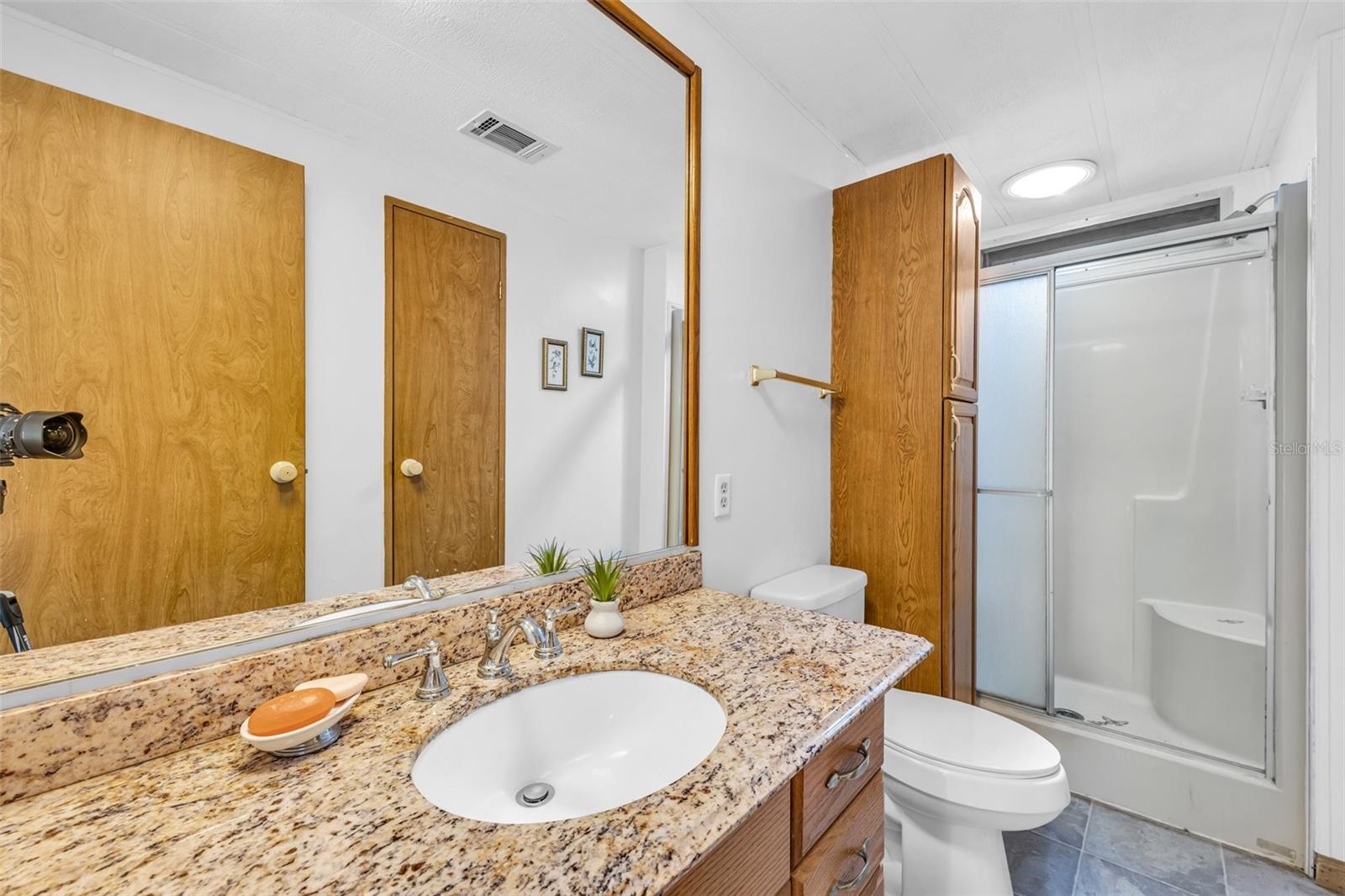 Image 12 of 19 For 453 Tivoli Park Drive