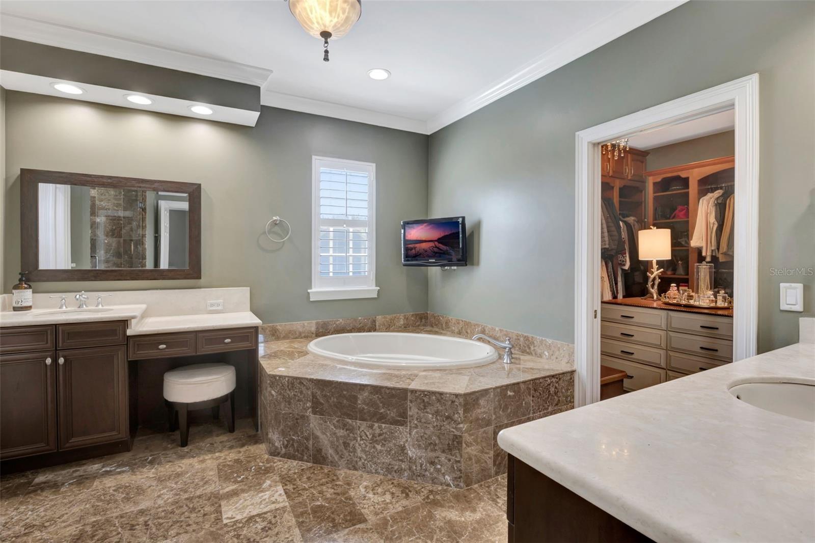Image 32 of 100 For 1409 Stickley Avenue