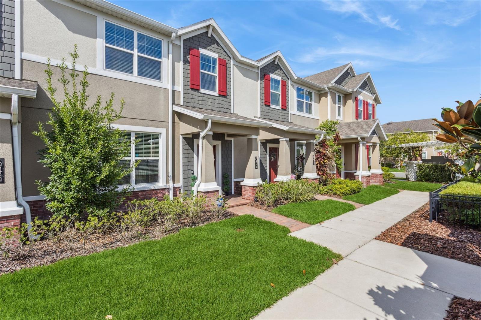 Image 3 of 61 For 647 Plant Street