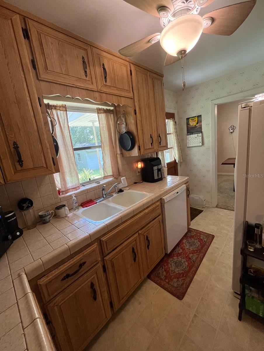 Image 10 of 21 For 2812 Pine Street
