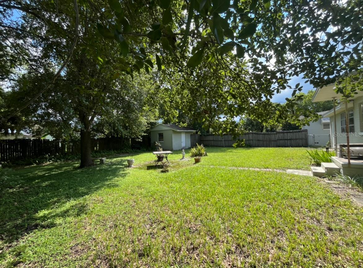 Image 17 of 21 For 2812 Pine Street