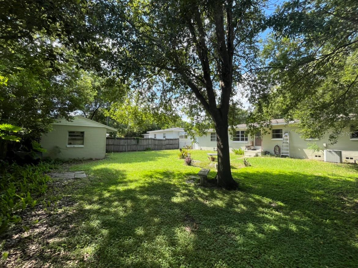 Image 19 of 21 For 2812 Pine Street
