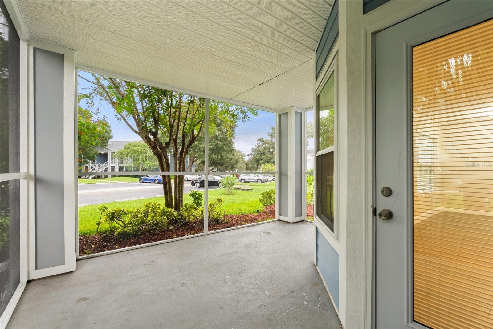 Image 21 of 26 For 2592 Grassy Point Drive 104
