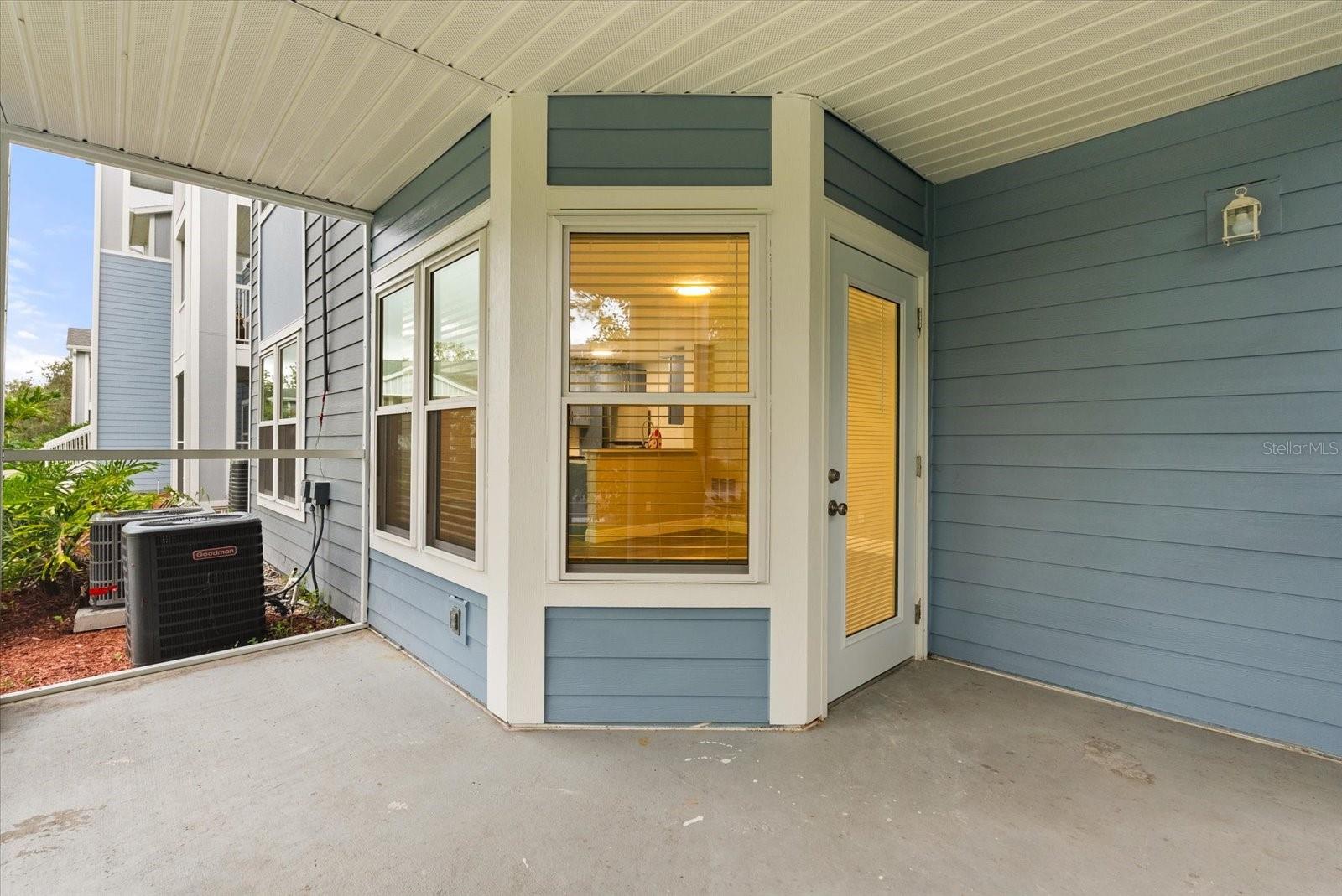 Image 22 of 26 For 2592 Grassy Point Drive 104