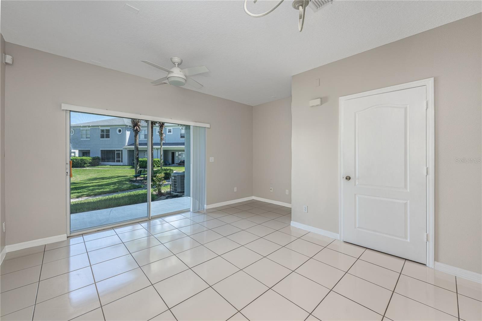 Image 11 of 31 For 9441 Flowering Cottonwood Road 41