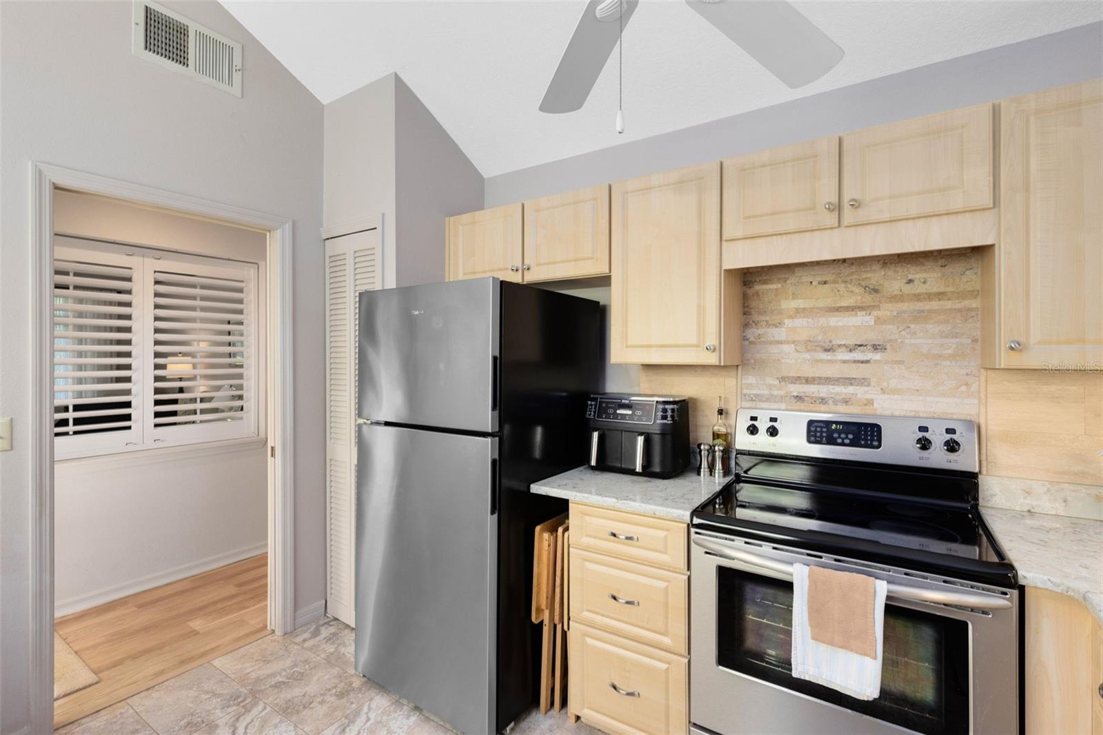 Image 12 of 29 For 1810 Cranberry Isles Way