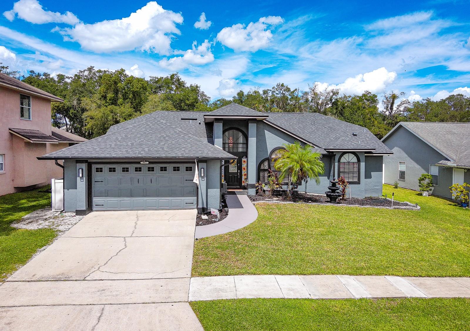 Image 36 of 47 For 653 Oak Hollow Way