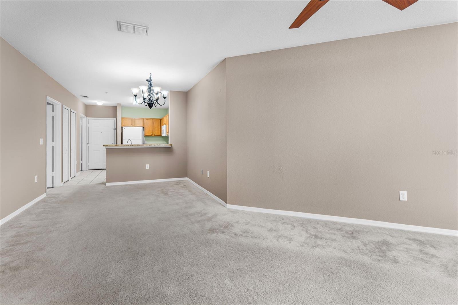 Image 11 of 51 For 5550 Michigan Street 2106