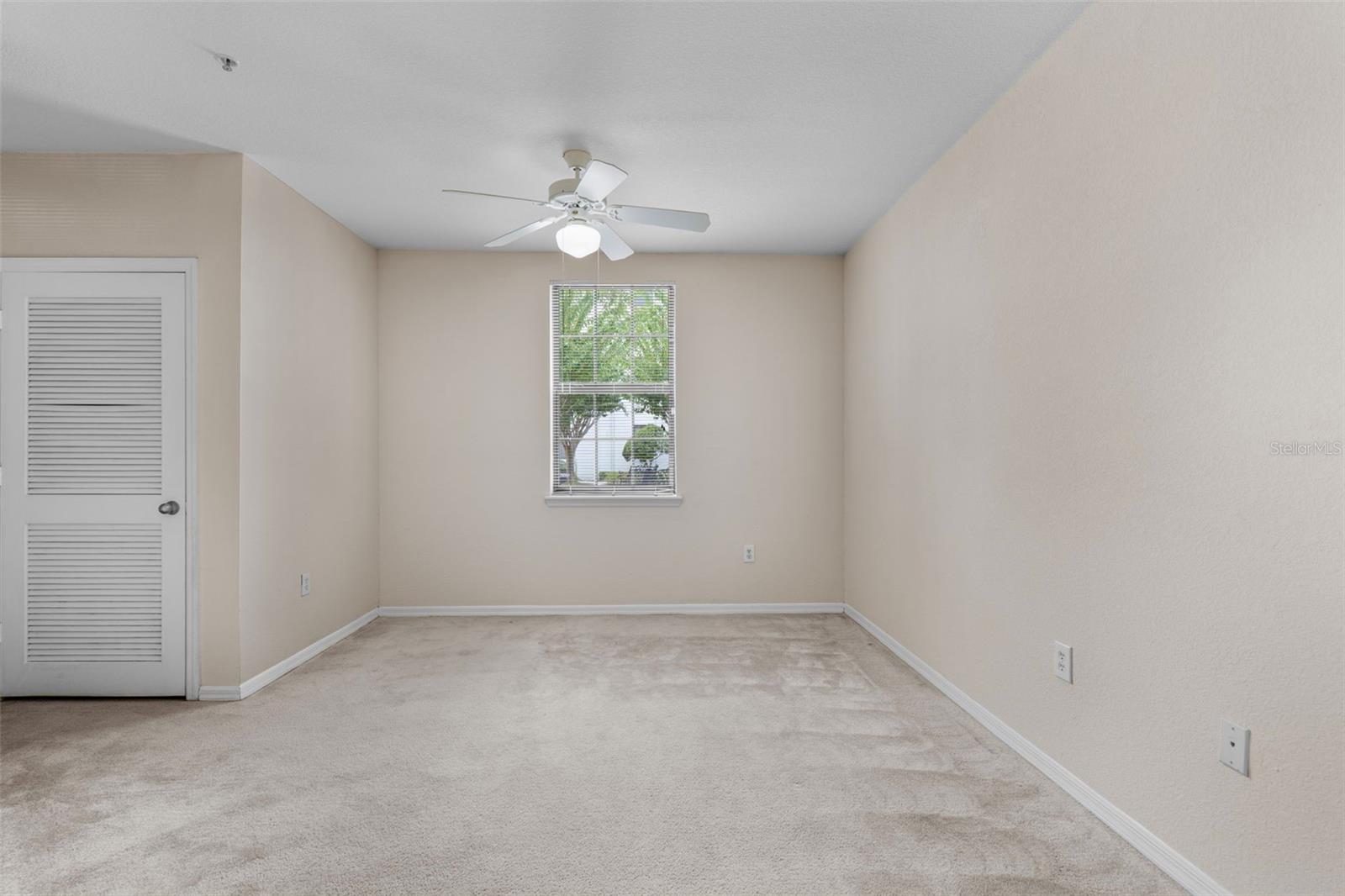 Image 13 of 51 For 5550 Michigan Street 2106