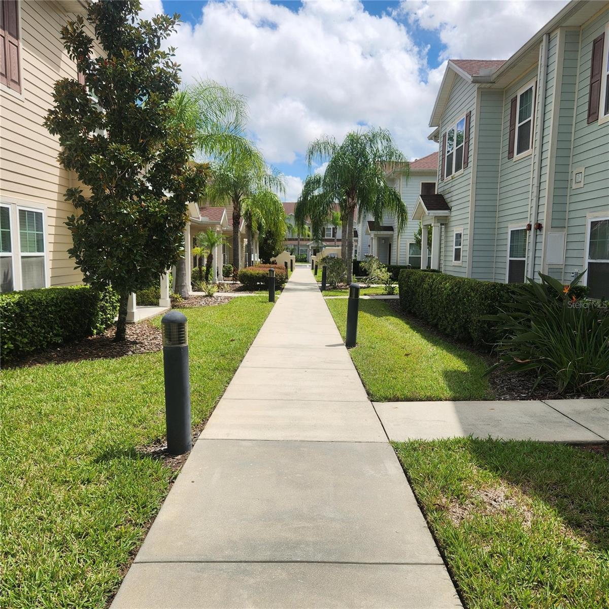 Image 22 of 35 For 8988 Shine Drive