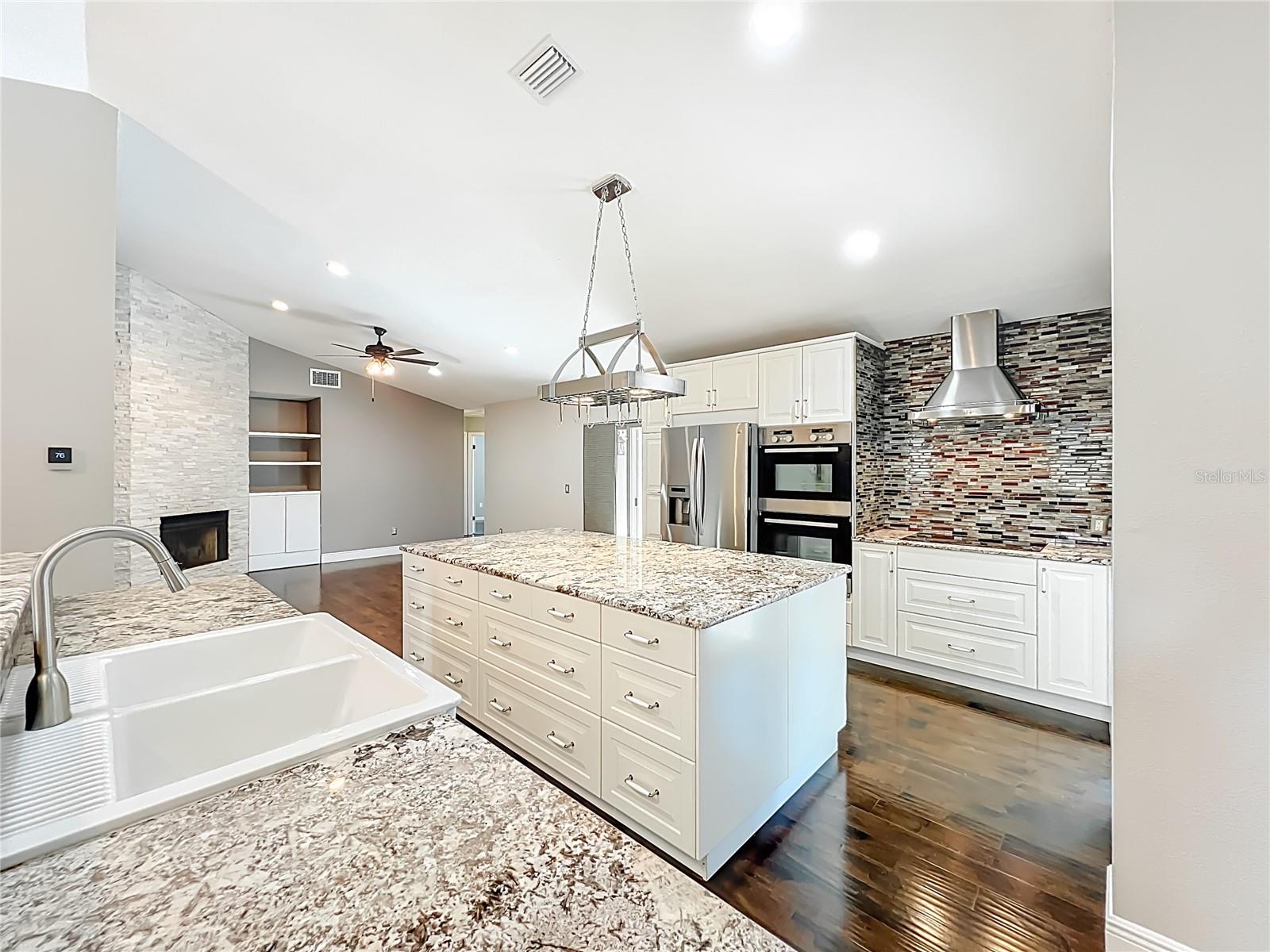 Image 12 of 61 For 9134 Sabal Palm Circle
